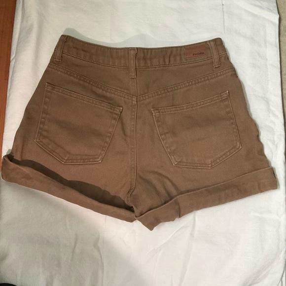 RSQ High Waist Tan Shorts - Picture 5 of 6